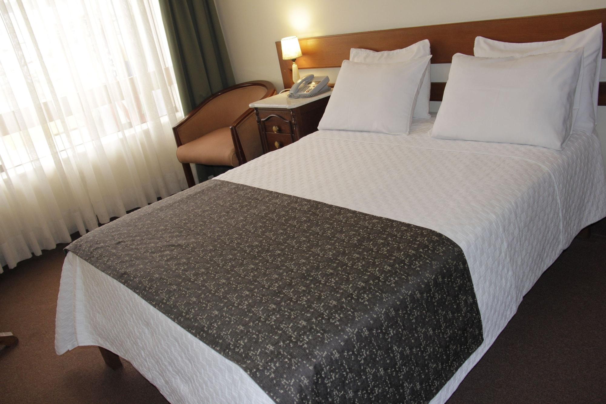 Hotel El Ducado Lima Bagian luar foto