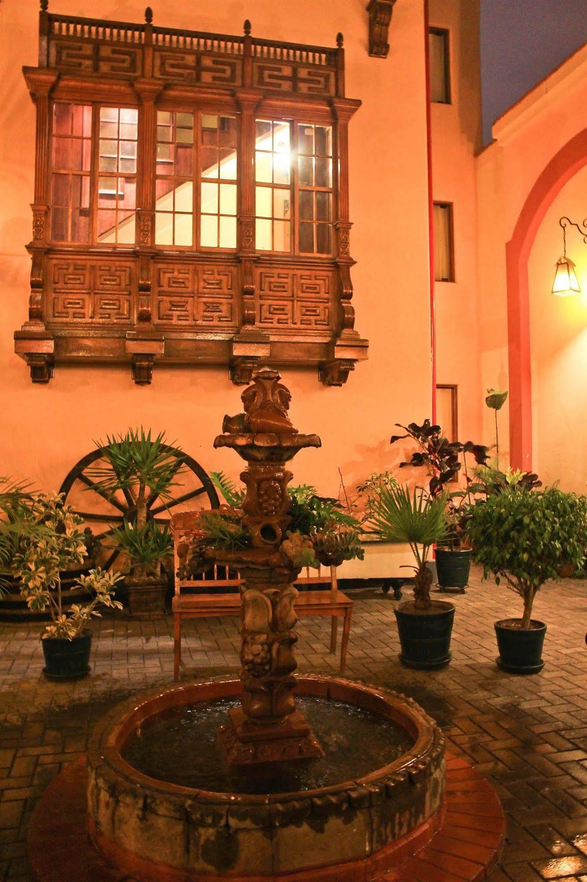 Hotel El Ducado Lima Bagian luar foto