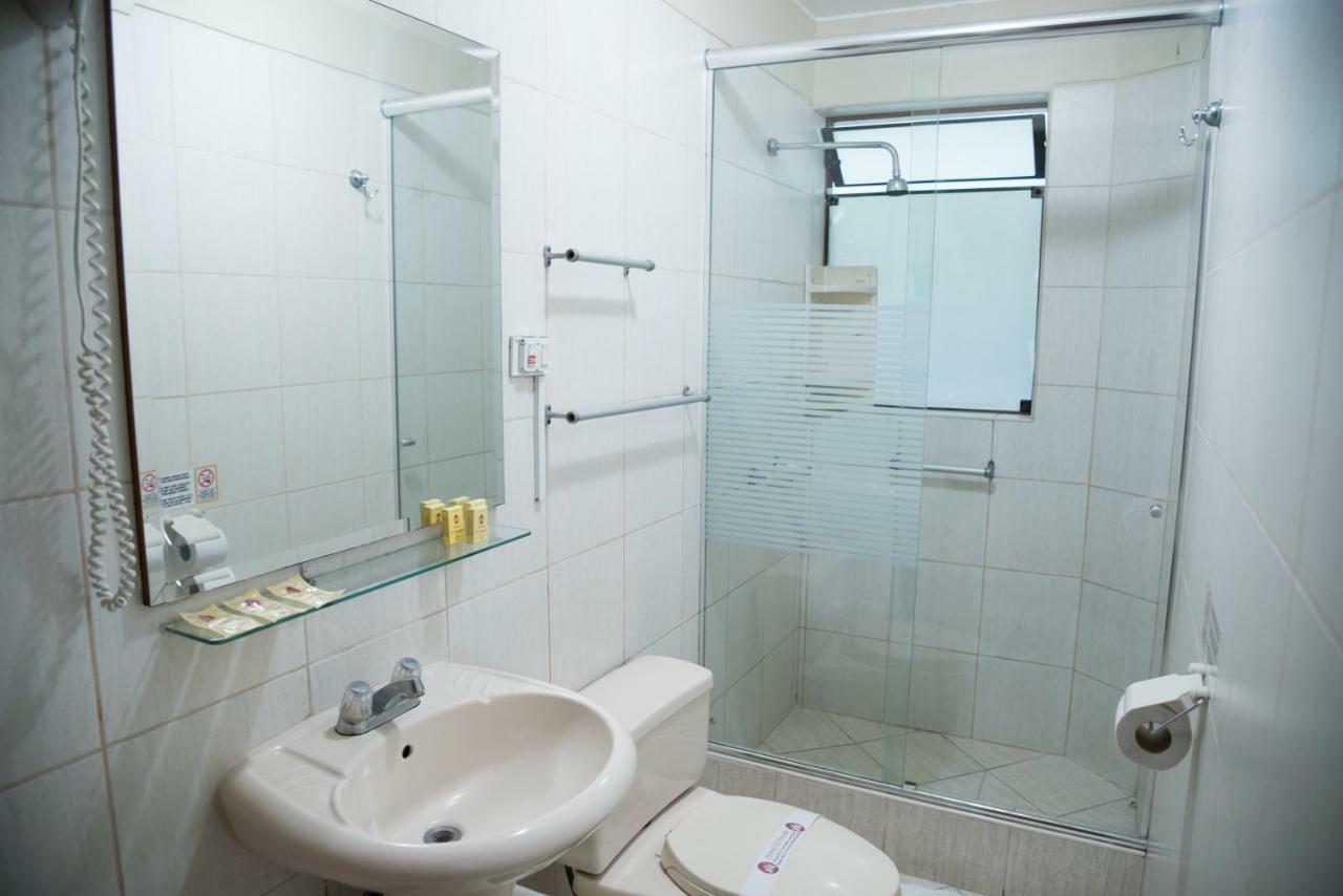 Hotel El Ducado Lima Bagian luar foto